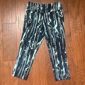 EUC Kyodan Blue High Waisted Watercolor 3/4 Leggings